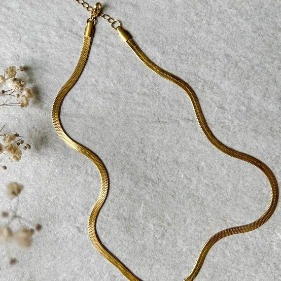 Gold Plated Unisex Snake Chain Necklace (Waterproof and Anti-Tarnish)